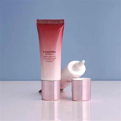 Tubo de protección solar de plástico de aluminio gradiente de 20 ml con cubierta de oro rosa electrochada